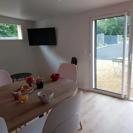 La Cle Du Chesnot Apartment Saint-Quentin-sur-le-Homme Exterior photo